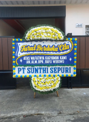 Papan Bunga Duka di Hilimegai